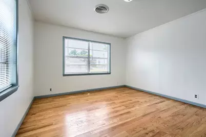 1802 Refinery Road, Gainesville, TX 76240 - Photo 21