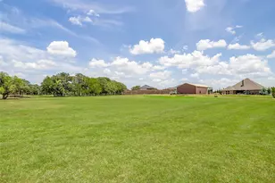 691 E Canyon Creek Ln, Weatherford, TX 76087 - Photo 39