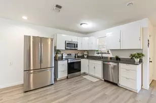 6110 Ivy Hill Rd, Fort Worth, TX 76135 - Photo 1