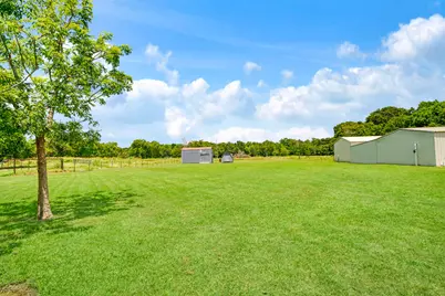 1723 Farm Road 2121, Paris, TX 75462 - Photo 17
