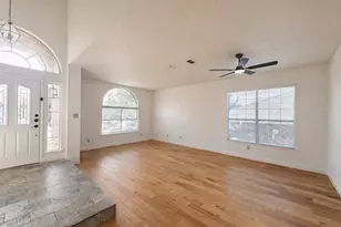 7904 Ember Oaks Dr, North Richland Hills, TX 76182 - Photo 9