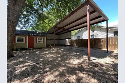 301 Briggs Street, Waxahachie, TX 75165 - Photo 5