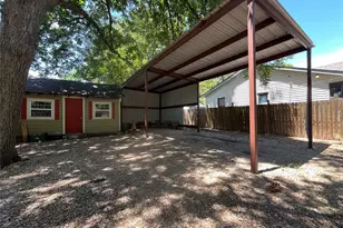 301 Briggs St, Waxahachie, TX 75165 - Photo 5