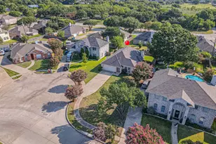 7513 Beverly Dr, Rowlett, TX 75089 - Photo 1