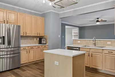 1145 Whispering Trail Circle, Lewisville, TX 75067 - Photo 5