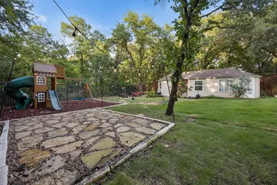 1145 Whispering Trail Circle, Lewisville, TX 75067 - Photo 29
