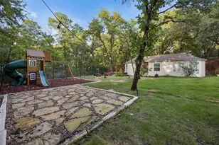 1145 Whispering Trail Cir, Lewisville, TX 75067 - Photo 29