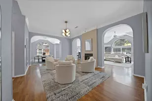 409 Bryce Ln, Arlington, TX 76013 - Photo 5