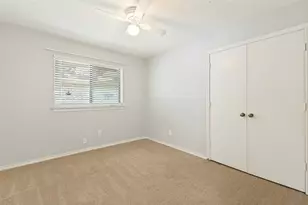 3010 Rambling Dr, Dallas, TX 75228 - Photo 17