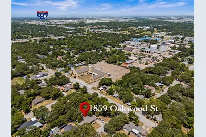 1859 Oakwood Street, Haltom City, TX 76117 - Photo 31