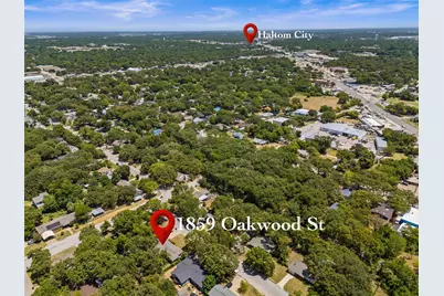 1859 Oakwood Street, Haltom City, TX 76117 - Photo 33