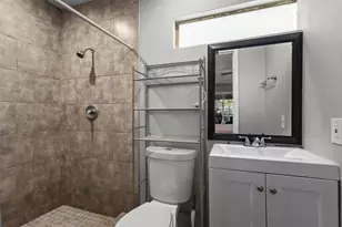 1859 Oakwood St, Haltom City, TX 76117 - Photo 19