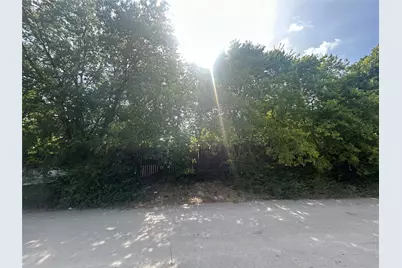 5747 Johnson Lane, Dallas, TX 75241 - Photo 7