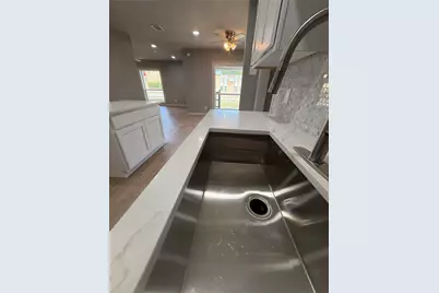1814 Melbourne Avenue, Dallas, TX 75224 - Photo 19