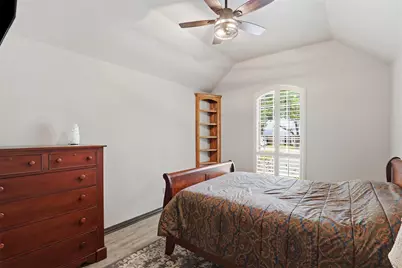 8904 Woodlawn Drive, Granbury, TX 76049 - Photo 9