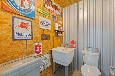 8868 County Road 1205, Grandview, TX 76050 - Photo 31