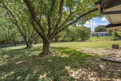 6402 Claude Court, Fort Worth, TX 76135 - Photo 25