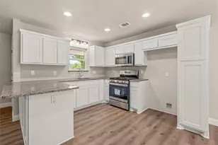 6402 Claude Ct, Fort Worth, TX 76135 - Photo 9