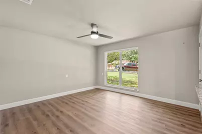 6402 Claude Court, Fort Worth, TX 76135 - Photo 7