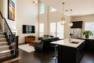 427 Renaissance Ln, Irving, TX 75060 - Photo 11