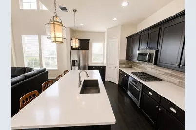427 Renaissance Lane, Irving, TX 75060 - Photo 7