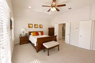427 Renaissance Ln, Irving, TX 75060 - Photo 15