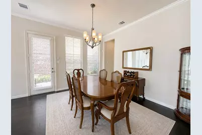 427 Renaissance Lane, Irving, TX 75060 - Photo 13