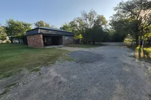 4405 Oneal St, Greenville, TX 75401 - Photo 13