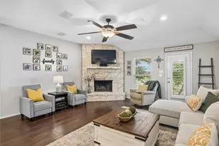 2784 Morning Song Dr, Little Elm, TX 75068 - Photo 19