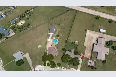 2806 Cinnamon Springs Road, Glenn Heights, TX 75154 - Photo 25