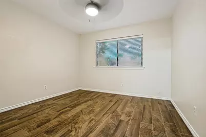2806 Cinnamon Springs Road, Glenn Heights, TX 75154 - Photo 13