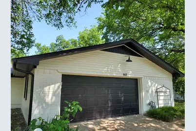 607 E 15th Street, Bonham, TX 75418 - Photo 13