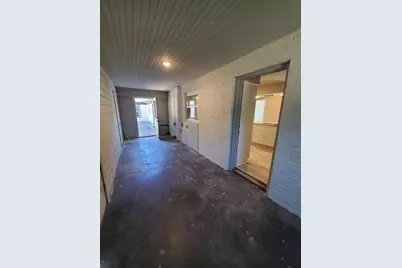 503 E 13th Street, Bonham, TX 75418 - Photo 21