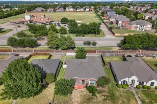 232 Laramie Ln, DeSoto, TX 75115 - Photo 33