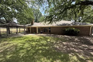 136 Busey Blvd, Decatur, TX 76234 - Photo 25