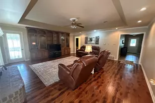 136 Busey Blvd, Decatur, TX 76234 - Photo 9