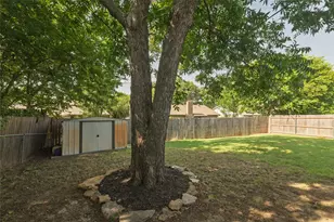 6300 Sunnybrook Dr, Watauga, TX 76148 - Photo 29