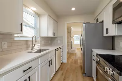 6300 Sunnybrook Drive, Watauga, TX 76148 - Photo 19