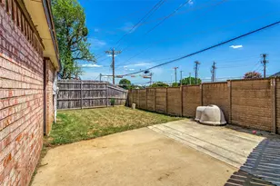 1228 Falcon Trail, Bedford, TX 76021 - Photo 19