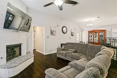 1228 Falcon Trail, Bedford, TX 76021 - Photo 5