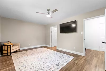 436 Ball Street, Grapevine, TX 76051 - Photo 9