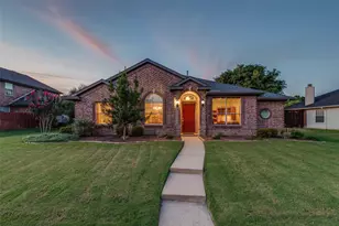 10914 Turtle Creek Ln, Frisco, TX 75035 - Photo 1