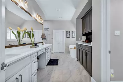 2217 Landoine Lane, Lewisville, TX 75056 - Photo 23