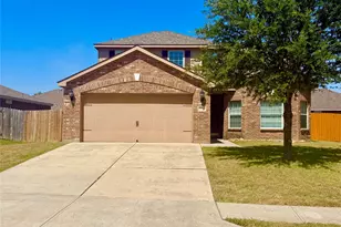 1105 1st St, Sanger, TX 76266 - Photo 1