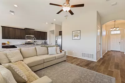 14424 Leadrope Circle, Fort Worth, TX 76052 - Photo 5
