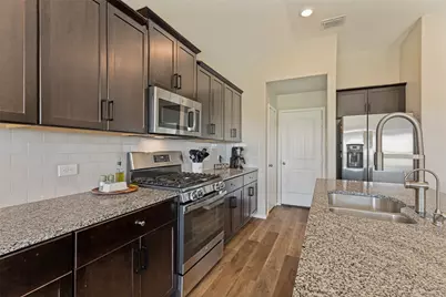 14424 Leadrope Circle, Fort Worth, TX 76052 - Photo 9