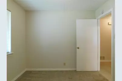 2204 Canterbury Court, Denton, TX 76205 - Photo 19