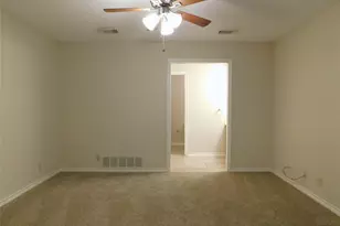 2204 Canterbury Ct, Denton, TX 76205 - Photo 11
