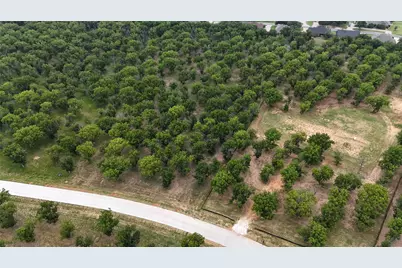 3177 E Landings S, Granbury, TX 76048 - Photo 3