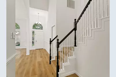 2152 Pritchard Drive, Grapevine, TX 76051 - Photo 3